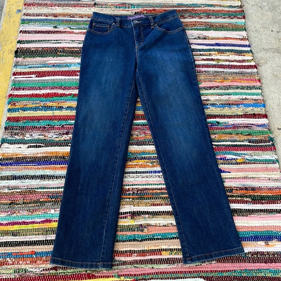 Gloria Vanderbilt Amanda Straight Leg Jeans- #1846 - Picture 7 of 15